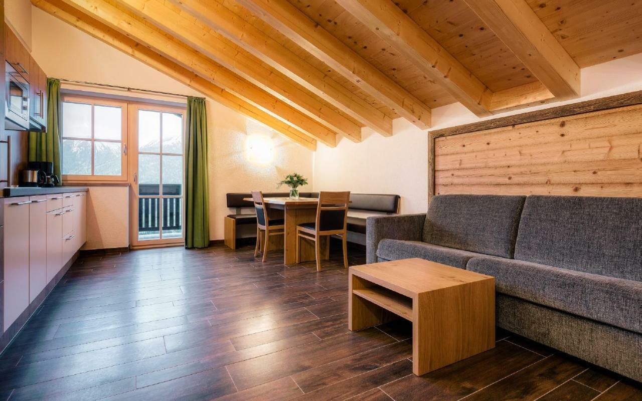 Appartements Alexander Fiss Exterior photo