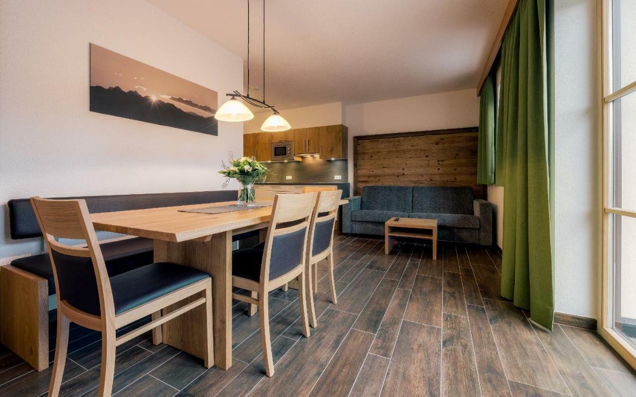 Appartements Alexander Fiss Exterior photo