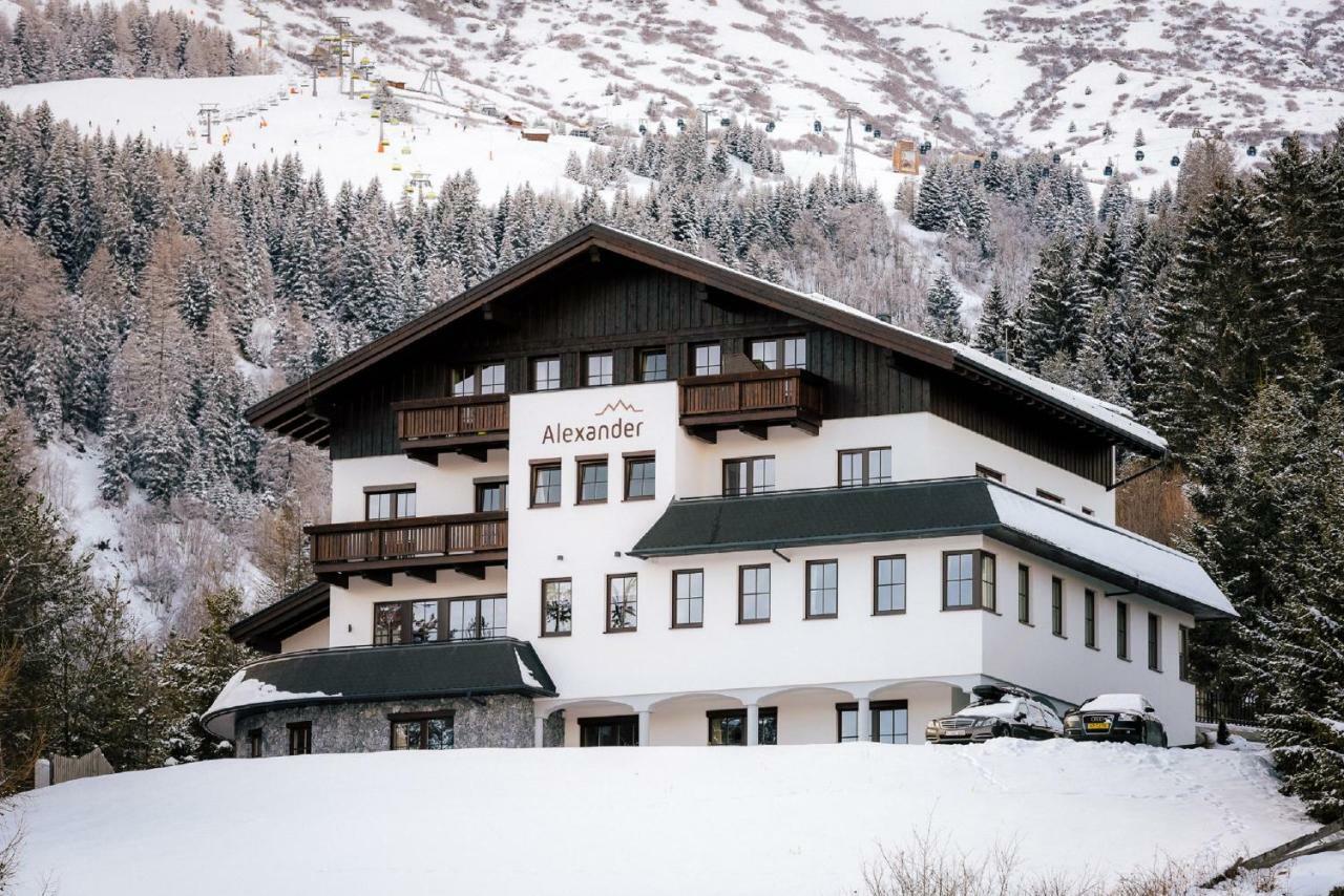 Appartements Alexander Fiss Exterior photo